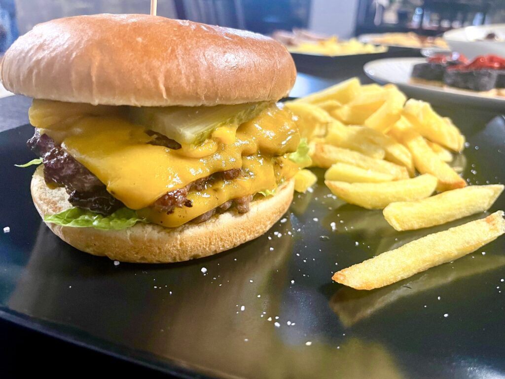 0d8f3ab6-6b81-468a-b52a-225572d59713